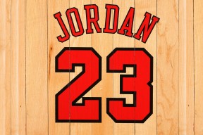 乐动体育在线游戏 -温网转会风云：达拉斯独行侠盯上锋线强援，郑钦文或成交易筹码