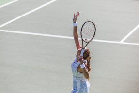 乐动体育在线游戏 - 科维托娃回归赛场，败北首场状态亮眼，SKT观众沸腾！